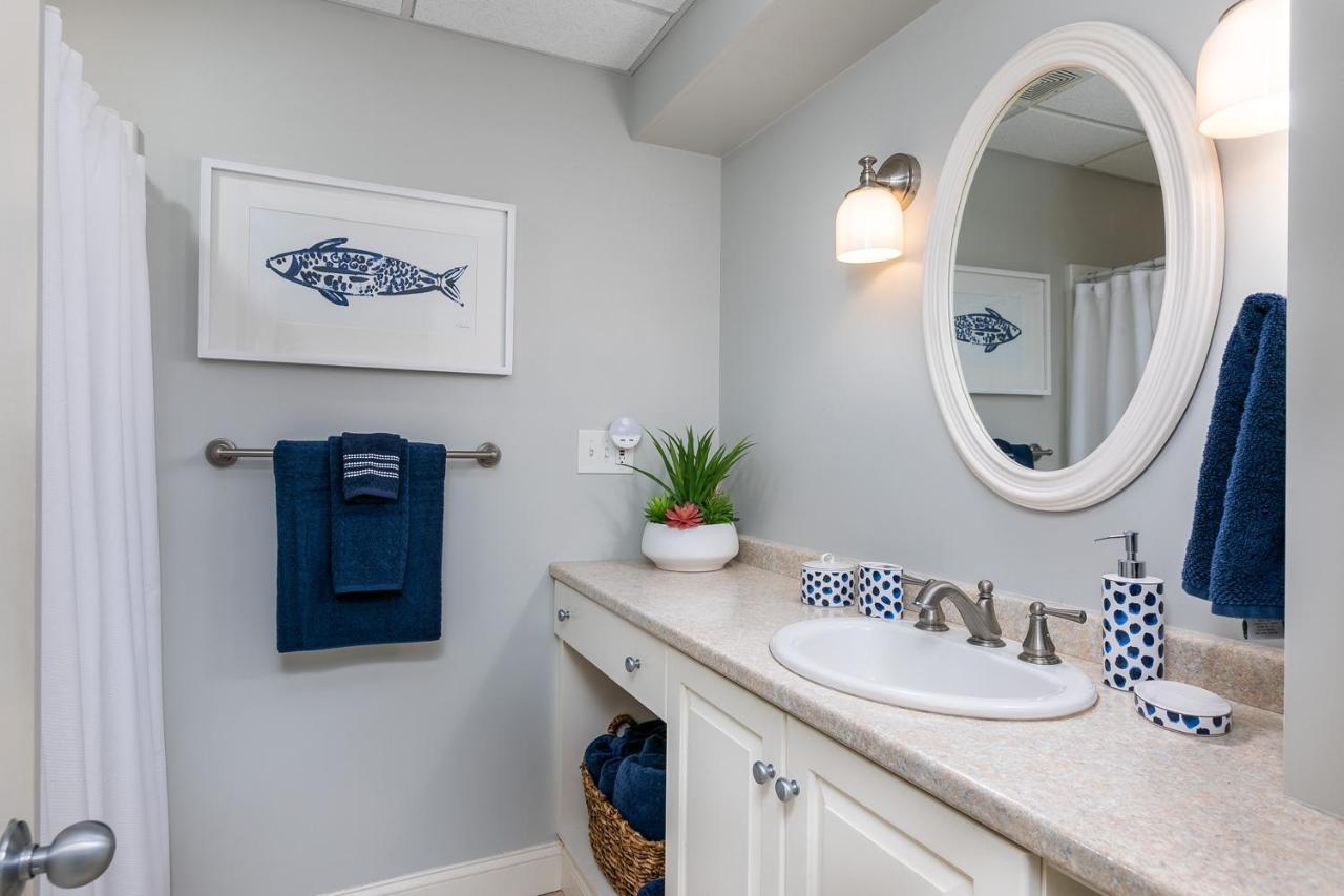 Beautiful Private Oasis - On The River'S Edge Kennebunk Exterior photo